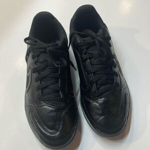 Nike Tiempo Legend 9 Academy Indoor Soccer Shoes Black Youth Sz 4Y